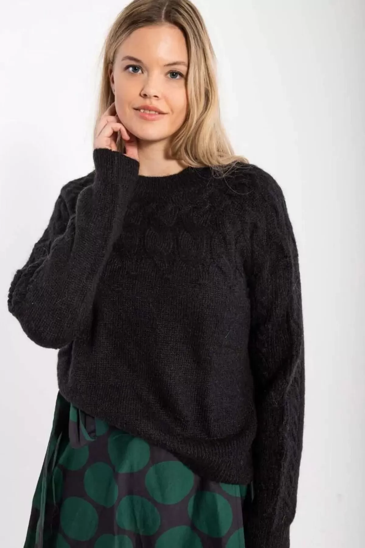 Dame Danefæ Danaarluk Sweater Black