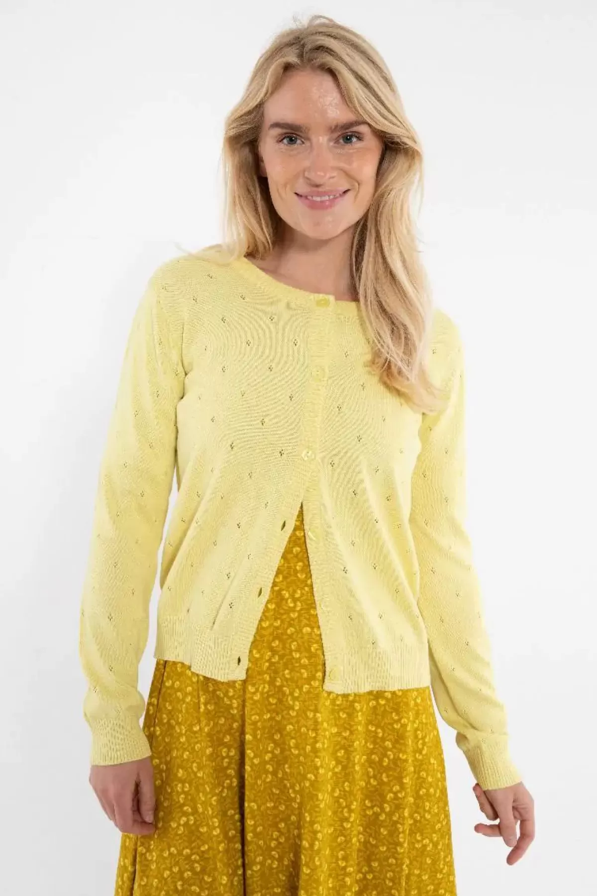 Dame Danefæ Danesaga Hole Knit Cardigan Pale Yellow