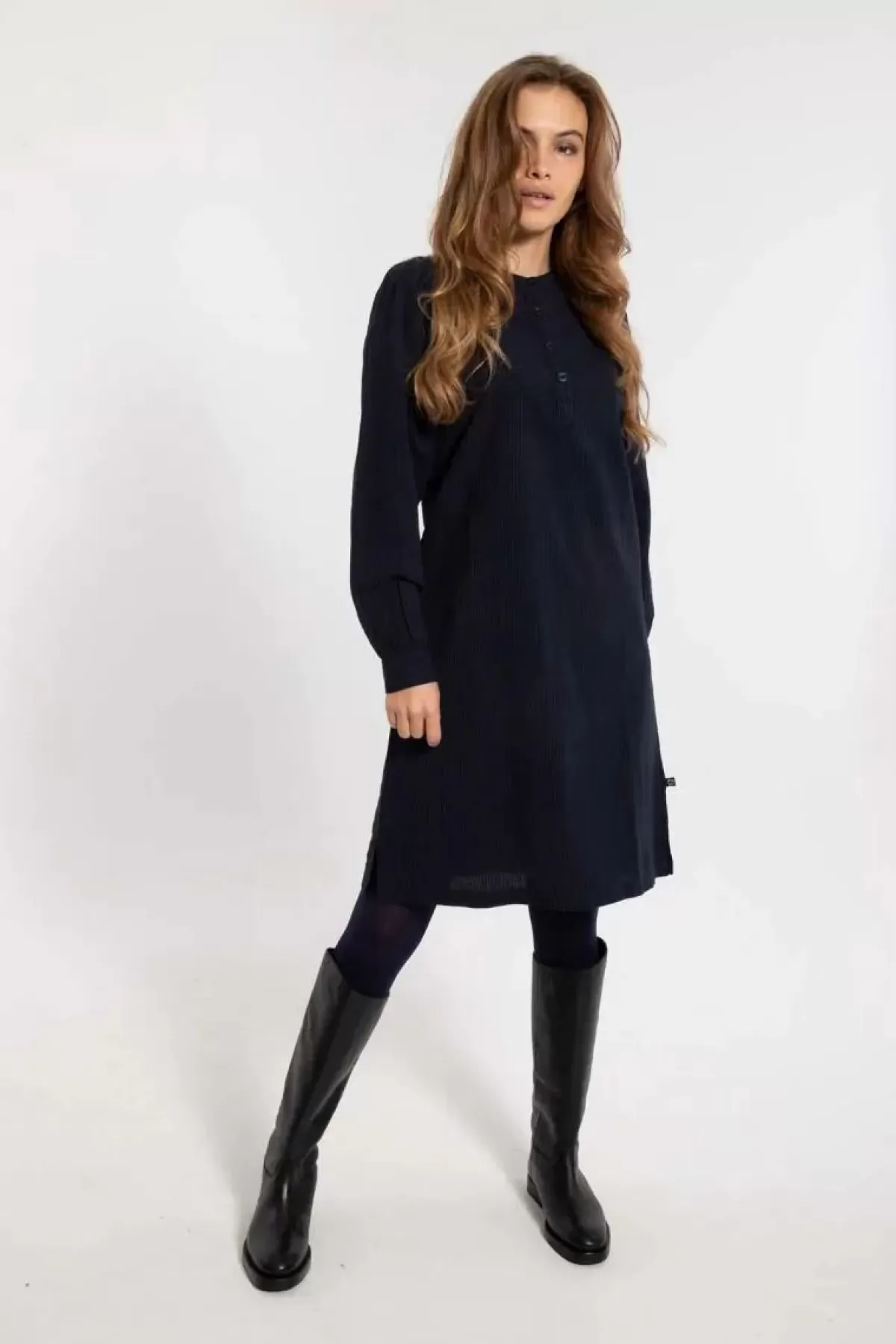 Dame Danefæ Danesocial Seersucker Dress Black/Marine